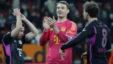 Нойер чака Клопо в Байерн