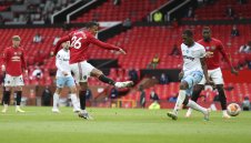 "Чук" в лицето! Манчестър Юнайтед ще трепери за мястото си в Топ 4