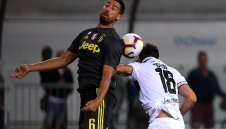 Кедира се завръща за Юве в края на март