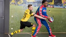 Сериозен удар за Дортмунд в борбата за салатиерата