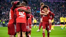 Слабаци ще се пречкат на Байерн и Дортмунд