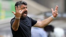 Гатузо раздава iPhone 16 в Хайдук Сплит