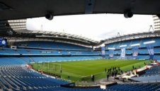 Сити отнесе солена глоба