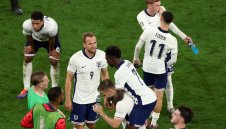 Рой Кийн: Ла Фурия са фаворитите, но моментът е за англичаните