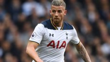 Тотнъм към "червените дяволи": Искате ли Тоби?