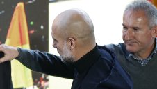 Ман Сити трепери: Ще си тръгне ли и Пеп заради Чики?