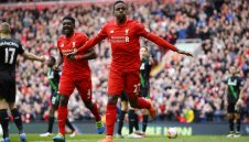 Ливърпул си го изкара на Стоук 