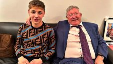 16-годишен руснак ще възражда Ман Юнайтед + СНИМКА