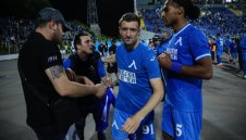 Смях: Левски предлага договор на натирения Михайлович