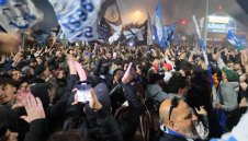 От страх: Смениха датата на Наполи - Салернитана