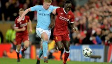 92% от хората в Англия искат орязване на заплатите за футболистите