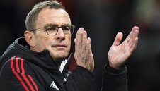 На "Олд Трафорд" нямат нужда само от вратар