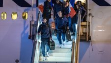 Макрон натискал федерацията заради Дешан