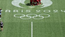 Париж готви невиждано откриване в историята на Игрите