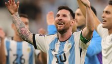 Меси изравни две велики постижения на Диего Марадона