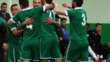 "Орлетата" от Пирин клъвнаха Нафтата