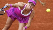 Влюбена в Гришо го последва и отпадна рано-рано на Ролан Гарос