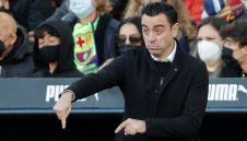 Великан: Шави върна победите и вярата в Барса