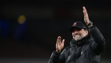 Ливърпул издържа срещу "орлите" и намали аванса на Ман Сити