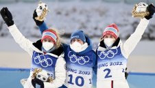 Жюстин Бреза-Буше изненада норвежките в масовия старт