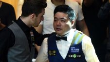 Селби се подигра с Динг и завоюва Интернешънъл Чемпиъншип