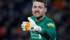 Бешикташ прави услуга на Ливърпул, взима дълбоката пейка Миньоле