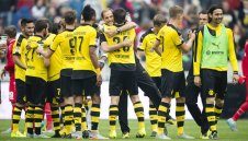 Хофман: Дортмунд се нуждае от Янузай