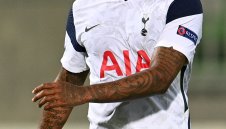 Нидерландия изгони Стивън Бергвайн за слаба форма 