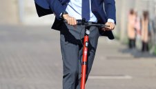 Сянката на Реал Мадрид ще следва Лучо чак до финала