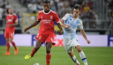 Бенфика удари Динамо Киев и е близо до групите на ШЛ