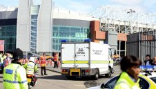 Контролирана експлозия на "Олд Трафорд"