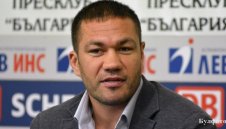 Кобрата може да срещне британския шампион 