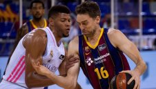 След 7 години! Барса срази Реал и покори испанския баскетболен трон