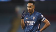 Скандал в Арсенал: Агентът на Обамеянг скочи на Артета