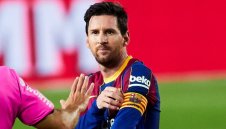 Лудост: Меси скубе още 63.5 млн. евро от Барса 