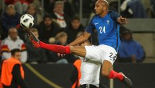 Арсенал ще се пробва да върне Н'Зонзи във Висшата лига