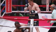 Поветкин нокаутира Дилиън Уайт