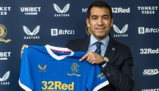 ОФИЦИАЛНО: Ван Бронкхорст се завърна в Рейнджърс