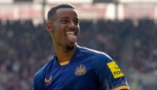 За първи път от 2018-а Тони пропусна дузпа, Нюкасъл обърна Брентфорд