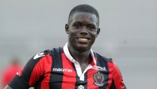 Реал и Барса в люта битка за сензацията Маланг Сар от Ница