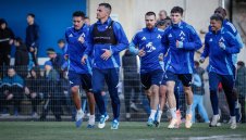 Левски почна без Вуцов, но цъфна нов играч + СНИМКИ