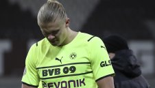 Мъка! Дортмунд остава още месец без Халанд