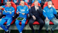 Легенда? Куман си тръгна от Барса като треньорска издънка