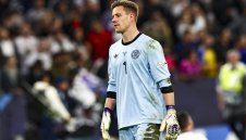 Зачеркват тер Стеген и в Бундестима заради Барса?