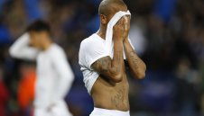 Севиля стана за смях срещу изпадащ и вече е извън топ 3 