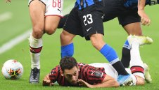 Чалханоглу иска в Байерн или Дортмунд