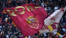 Рома се изложи срещу Торино