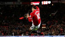 Само Ибрахимович може да спаси Манчестър Юнайтед