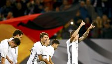 Германия с класика над Чехия, Мюлер отново мушна два + ВИДЕО