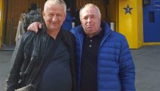 В Локо продължават да ръсят бисери: &ldquo;Не търсим новия Камбуров, а чакаме да му се роди син&rdquo;